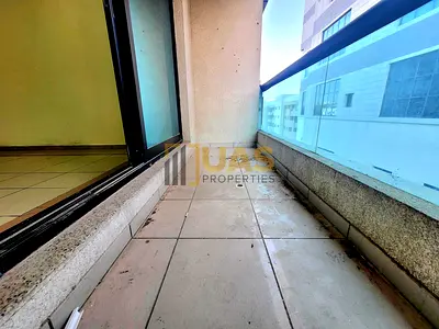 HUGE STUDIO LIMITED OFFER FOR SHARING PARKING