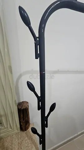 Cloth stand