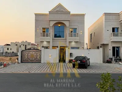 A luxury villa for sale in a prime, strategic location—very close to all amenities and main roads—featuring an elegant design and high-end finishes.