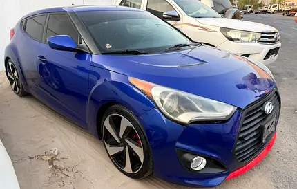 2013 Hyundai Veloster GLS panoramic roof. Cruise control. in Excellent Condition