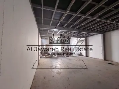 مستودع ميزانين للإيجار السنوي في الجرف الصناعية 1 – عجمان