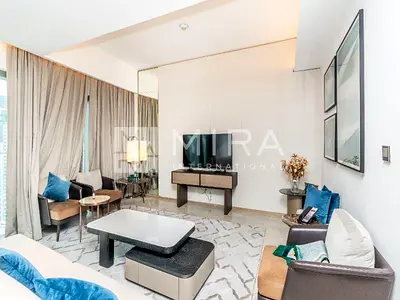 Vacant | Mid Floor I Sea View and Community View