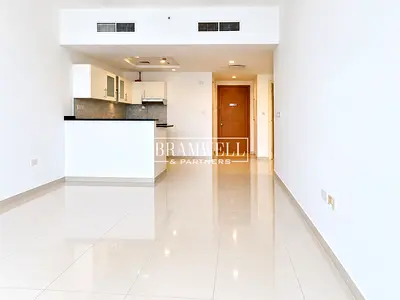 Spacious Layout | Vacant | Waterfront Living