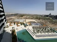 Spacious Studio | Smart Home | Pool View | Modern