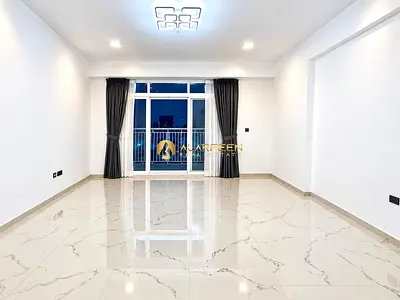 No Commission | Spacious 1 BR | Closed Kitchen