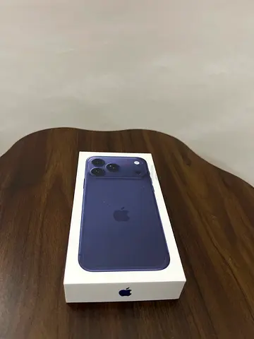 iPhone 17 Pro Max 512GB – Brand New Unused – 100% Battery
