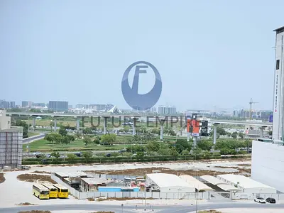 Luxurious 1BHK | Gym Pool Parking | Nearby Metro