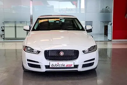 صورة 2 لـ 2016 Jaguar XE