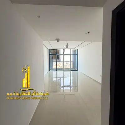 ✨ للإيجار السنوي – شقة فاخره ثاني ساكن غرفتين وصالة مع بلكونه مفتوحه.عجمان سينشري تاور✨ موقع مميز بإطلالة جميلة وسهولة وصول للشارقة ودبي