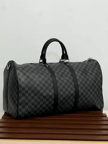 Excellent condition LOUIS VUITTON Keepall Bandouliere 55 Boston Bag Damier Graph