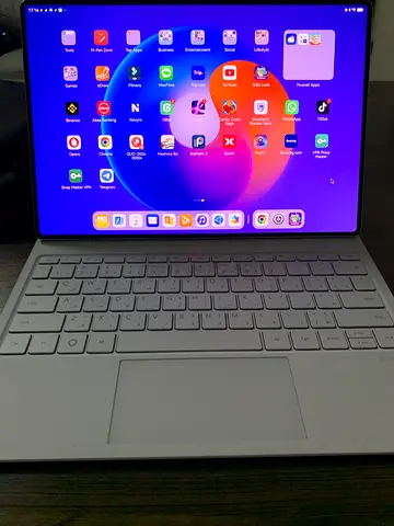 Huawei MatePad Pro Maxwith detachable keyboard