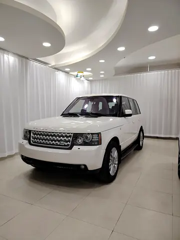 Land Rover Range Rover HSE 2010 GCC Specs