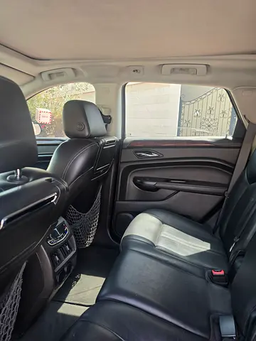 2015 Cadillac SRX photo 8