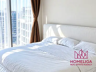 Panoramic canal view | Spacious | Prime location
