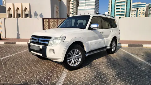 Mitsubishi Pajero GLS 2009 GCC Specs