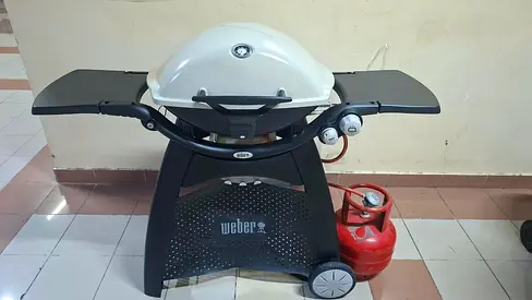 Weber Q3200 Gas Barbecue Grill +Gas bottle + Cover