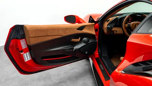 2019 Ferrari 488 PISTA photo 6