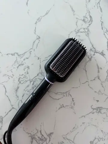 Philips hair straitening brush - perfect condition