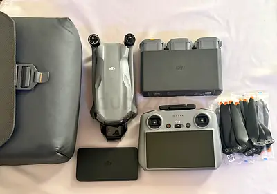 Dji air3s fly more combo
