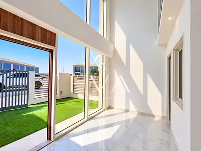 BRAND NEW | UNFURNISHED | LOFT STYLE