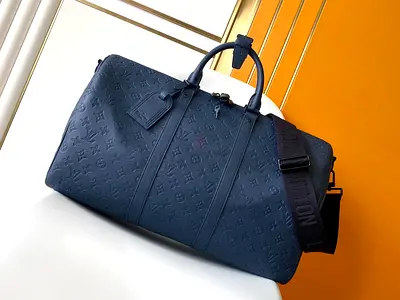 LOUIS VUITTON MONOGRAM
