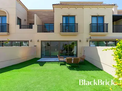Large Plot | Fully Furnished | Vacant Soon