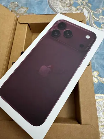 iPhone 18 ProMax 256GB Burgundy Brand new packed