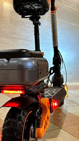 Crony m4 max 48 volt 21 amb top speed 70k/ph range