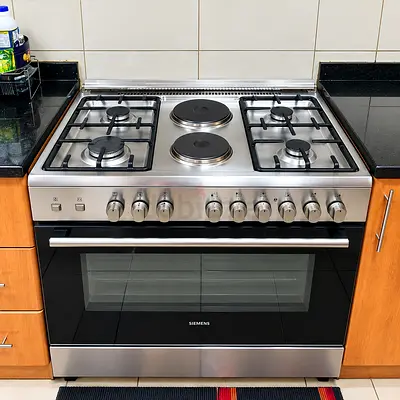 Siemens 90cm Stainless Steel Dual Fuel Cooker with Oven - Good Condition