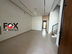 Townhouse for Annual Rent in Al Zahya, Ajman. 5 bedrooms, majlis, living room, yard, built-in wardro