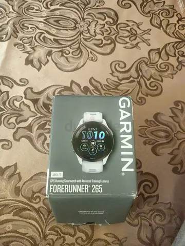 Garmin Forerunner 265 GPS Smartwatch - Like Brand New, Box available(White)