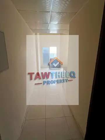 🏠 استوديو للإيجار السنوي | الروضة 2 – عجمان
✨ استوديو مميز في بناية عائلات 🔹 مع بلكونة 🔹 موقع هادئ ومناسب للعائلات 🔹 قريب من الخدمات والمواصلات
💰 الإيجار: 20,000 درهم سنوياً 💳 4 أو 6 دفعات 🔐 التأمين