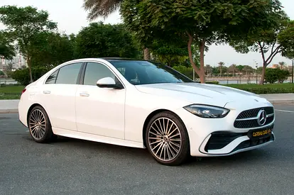 Mercedes-Benz | C200 Premium Advanced | GCC Specs | Garagash Warranty And Service Contract 105000Kms