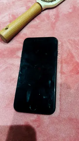Iphone 7 32gb good condition