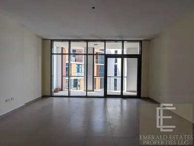 NEAR TO METRO | BALCONY | SPACIOUS