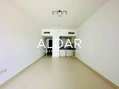 Well Maintained | Semi Open Kitchen | Spacious