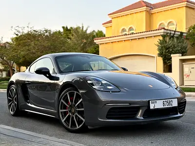 2017 Porsche 718 Cayman S GCC Specs