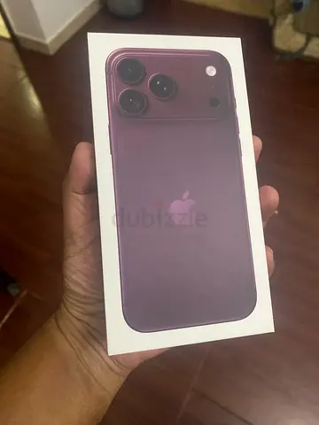 Brand new sealed iPhone (boxed) - unopened - 18 PRO MAX 256GB - BURGUNDY