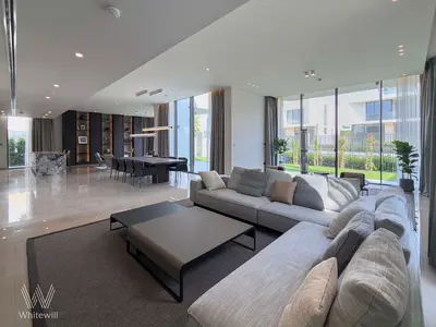 Single Row| Yard View |Luxury Furnished & Upgraded