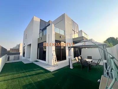 G+1 CORNER UNIT 4BR+MAIDROOM ON HEIGHT 1BR ON GROUND LEVEL