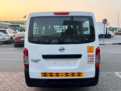 2015 Nissan URVAN 照片 5