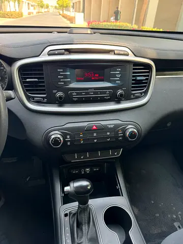 صورة 7 لـ 2016 KIA SORENTO