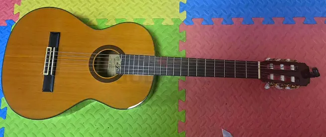 Guitar Nylon-String - Good Condition