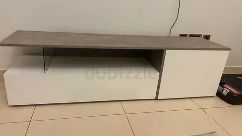 Tv unit