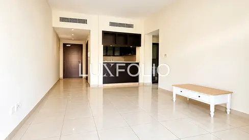 ONE BEDROOM | VACANT | LARGE LAYOUT