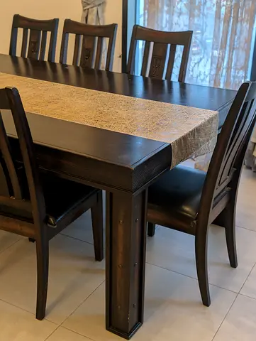 Dining Table + 8 Chairs