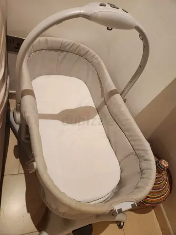 Chicco Baby hug 4 in 1 in excellent condition