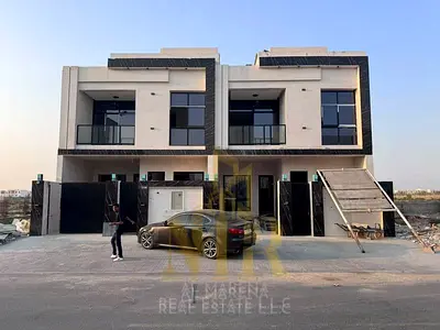 Villa for sale directly from the owner, featuring two floors and a rooftop terrace. Available with