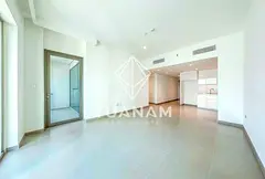 Elegant Downtown Residence with Premium Emaar Lifestyle