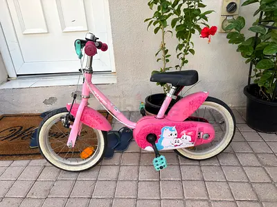Btwin children bike 14 inch bicycle